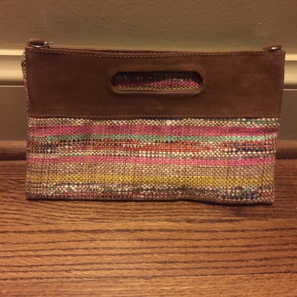 Expandable MultiColor Clutch - Picture 1 of 3