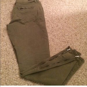 Paige premium denim skinny pants size 31.