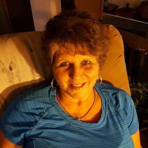 Meet your Posher, Leslie