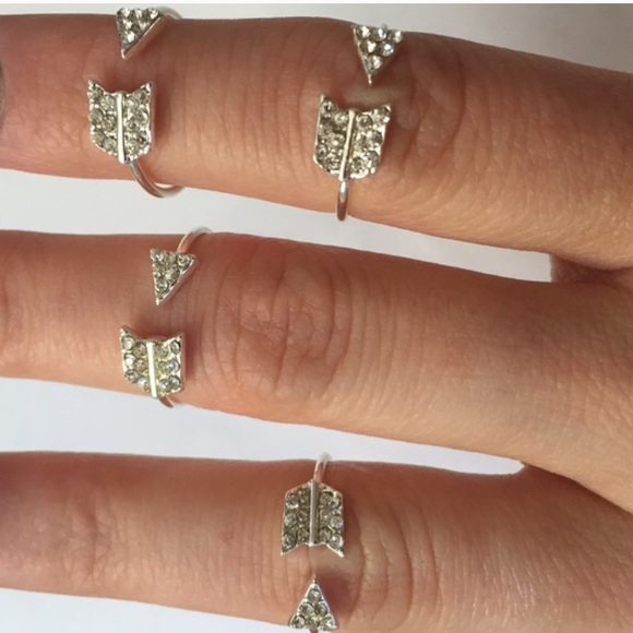 Arrow Midi Rings - Picture 2 of 3