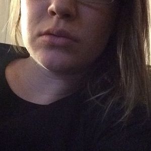 Meet your Posher, Cara