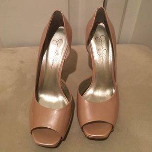 Jessica Simpson Nude Pumps