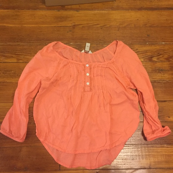 Coral shirt