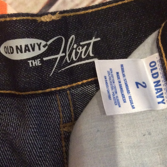 SOLD OLD NAVY THE FLIRT DENIM SHORTS - Picture 3 of 3