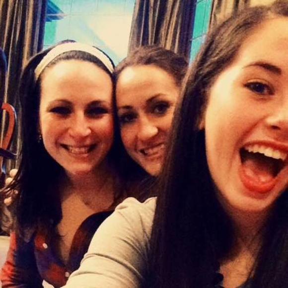 Meet your Posher, Elyse - Picture 1 of 1