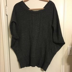 Short sleeve DKNY sweater