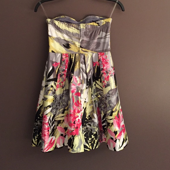 Spring Dress! - Picture 4 of 4