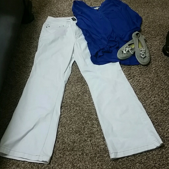 NWT lane bryant White jeans