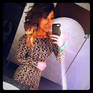 Long sleeve Gold and black dress