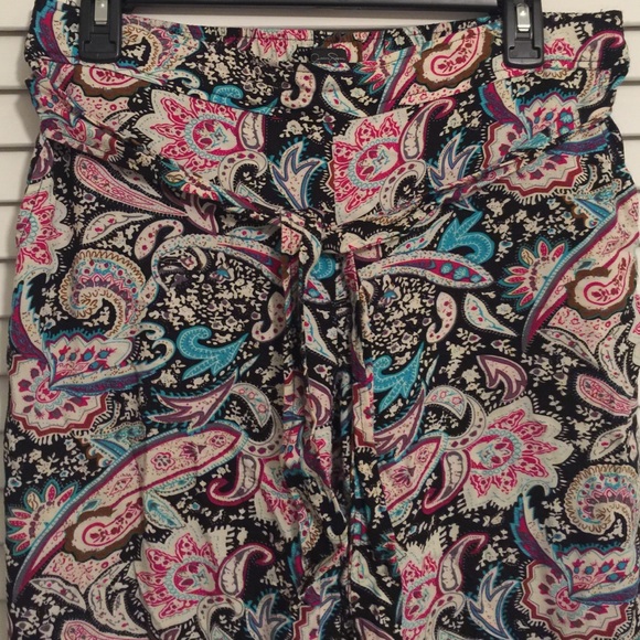 Beautiful Paisley Pants - Picture 2 of 2
