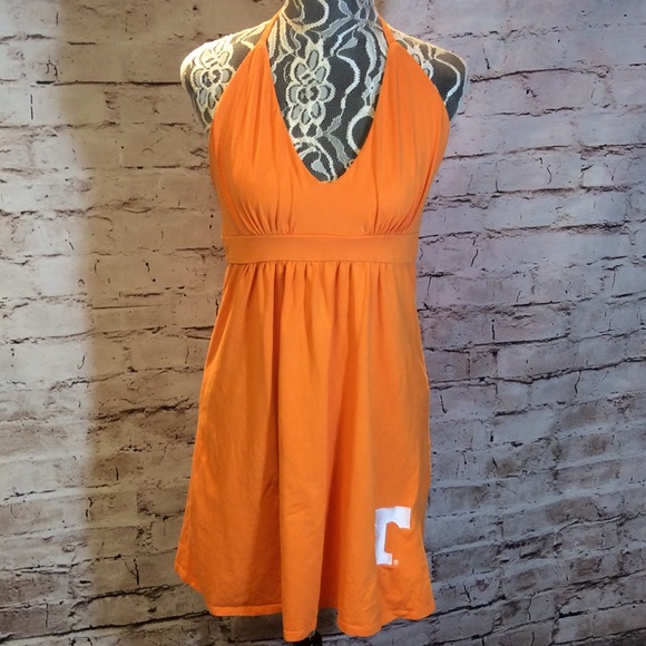 Dresses & Skirts - TENNESSEE HALTER DRESS
