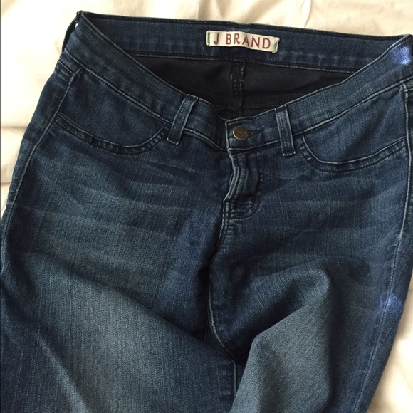 J BRAND denim leggings. Super skinny fit size 27 - Picture 3 of 4