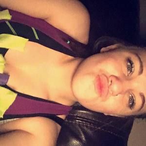 Meet your Posher, Jade