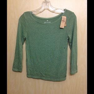 NWT Green American Eagle 3/4 Sleeve Shirt