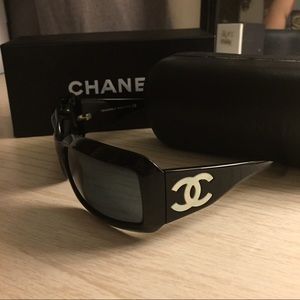 Chanel Mother of Pearl Sunglasses 5076H