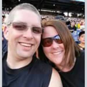 Meet your Posher, Christine