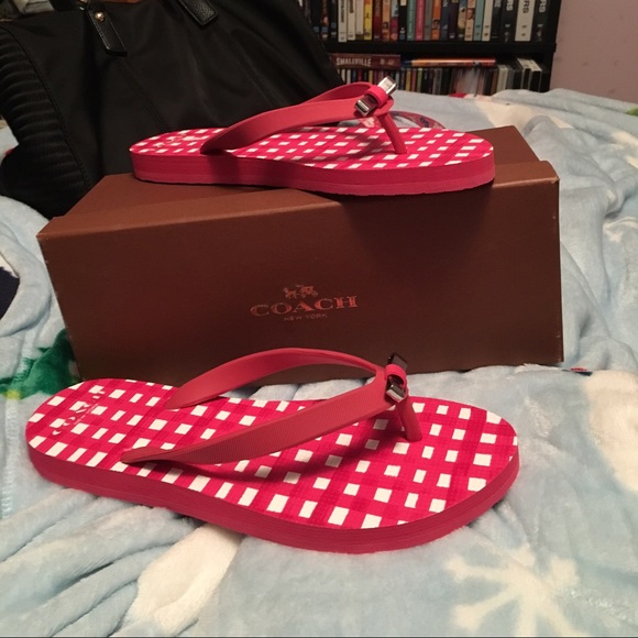 Coach flip flops