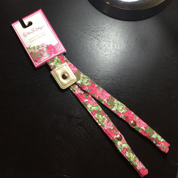 NWT Lilly Pulitzer sunglass strap