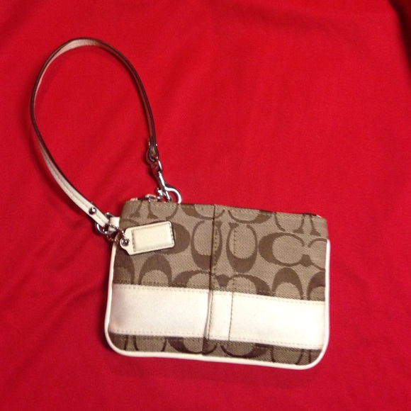 Coach Handbags - Coach nice wristlets