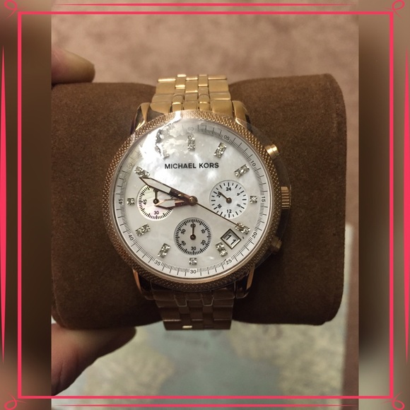 Authentic MK Watch 5026 - Picture 2 of 4