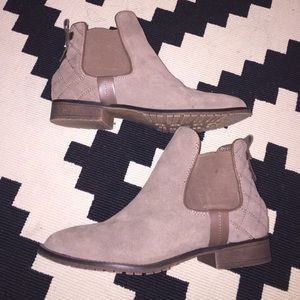 Beige Steve Madden "Glite" suede bootie.