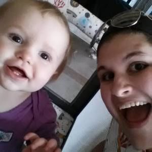 Meet your Posher, Hayley