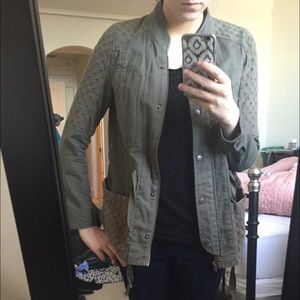 Francesca's Army Green Lightweight Jacket