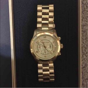 Michael Kors Runway Oversized Gold watch