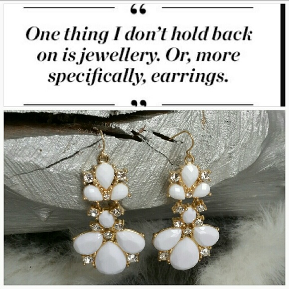 GORGEOUS and ELEGANT EARRINGS NWOT - Picture 2 of 4