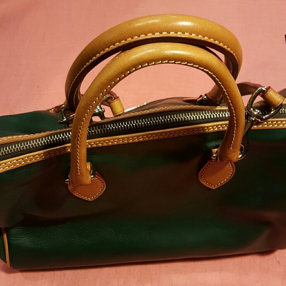 DOONEY & BOURKE SATCHEL - Picture 4 of 4