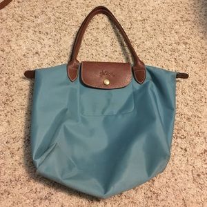 Long champ medium blue bag