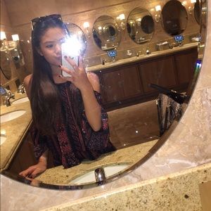 Meet your Posher, Danielle