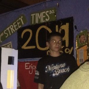 Meet your Posher, Flora