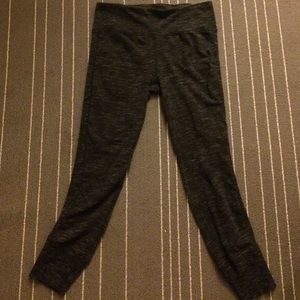 GapFit Capri leggings