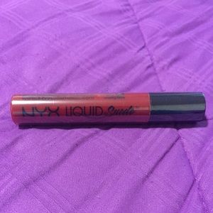 New!! NYX Liquid Suede lipstick in Kitten Hills!💋