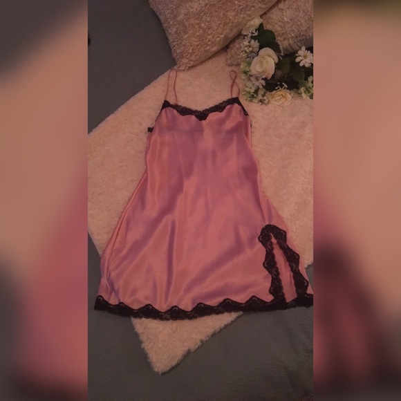 Victoria secret slip