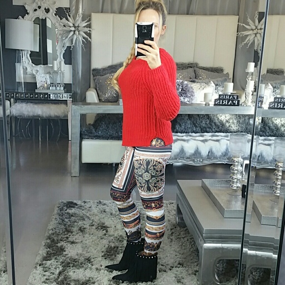 New "Belts and Chains"Leggings - Picture 3 of 4