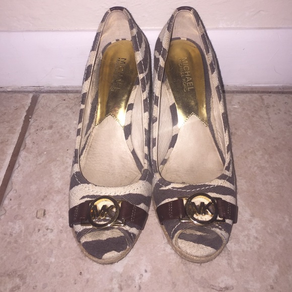 Amazing MK Espadrilles