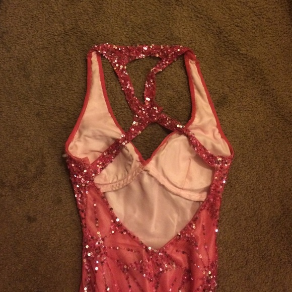 Evening gown - Picture 3 of 4