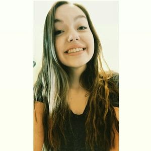 Meet your Posher, Cierra