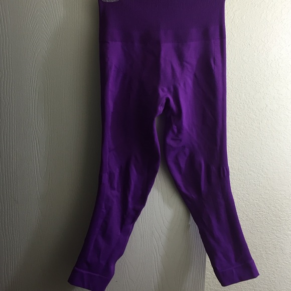 Lululemon zone in crop