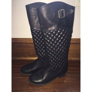 Black boots