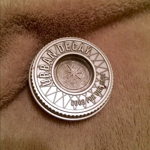 Urban Decay "Uzi" Eyeshadow