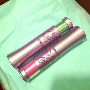 2 Urban Decay loose pigment powders