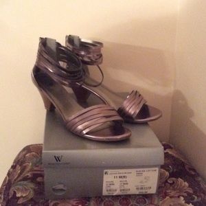 Worthington pewter colored sandals. Size 11