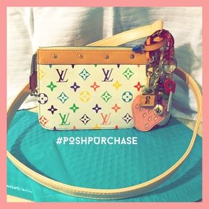 ! •not for sale• ! showing off my #POSHPURCHASE!👜