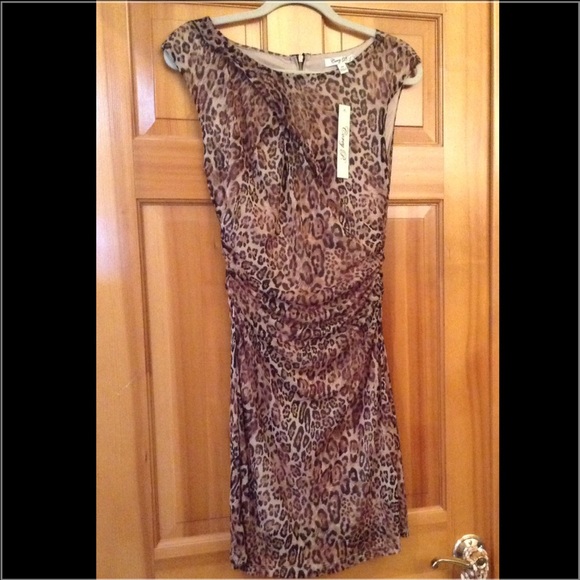 🌺🌴Darling Leopard Print Mini Chiffon Dress NWT🌴