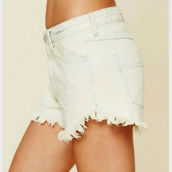 Free People bleached out DOLPHIN HEM CUTOFFS - Picture 3 of 4