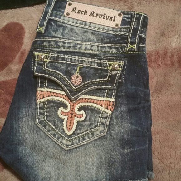 Rock revival jean shorts