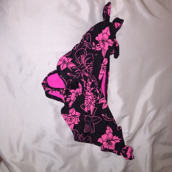 Scrunchy Side tie bathing suit bottoms